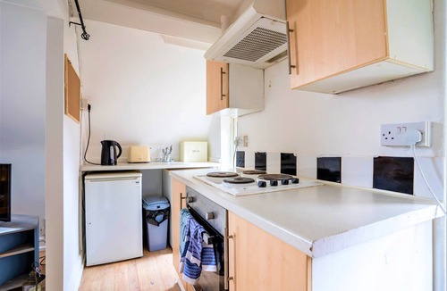 Liverpool Apartment | Travellers Stays In The Heart Of Orrell Park