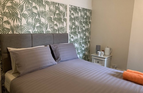 North Shore Hotel | Tropics Beach Hotel