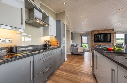 Burnham Market Ski Chalet | Twelve Burnham Lodge (6), Burnham Market, Norfolk