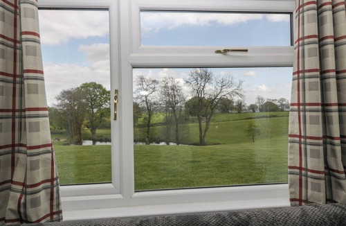 Usk Cottage | Twilight