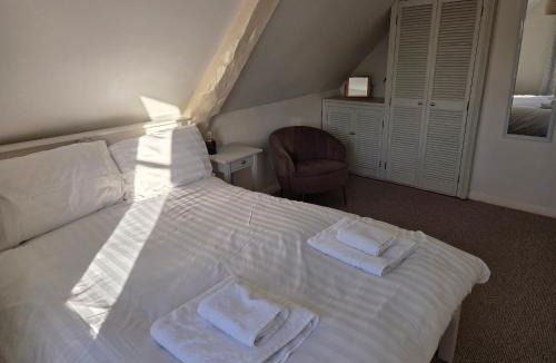 Grantham Apartment | Two Bed First Floor Apartment in Village location
