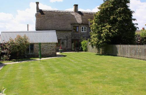 Winsham House | Two Bridge Cottage