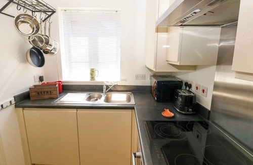 Llanelli Cottage | Ty Bach Twt Llanelli