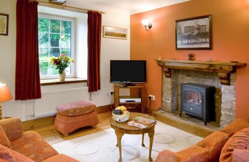 Margam House | Ty Cerbyd