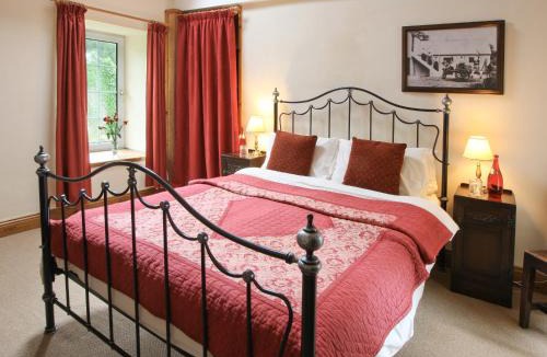 Margam House | Ty Cerbyd
