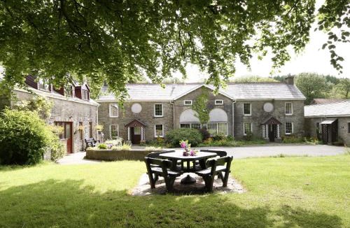 Margam House | Ty Cerbyd
