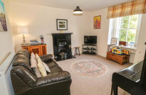 Llanfachraeth House | Ty Fferm Bodlasan