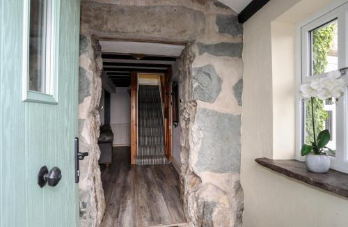 Rhyd-y-clafdy House | Ty Newydd