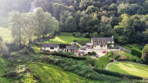 Llandysul House | Ty Twt - complete holiday home