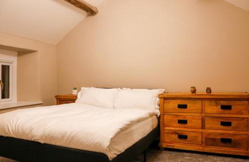 Eglwysbach House | Ty Uchaf
