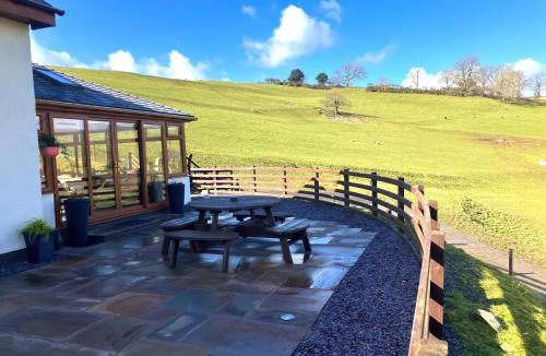 Glyndyfrdwy House | Tyn Llwyn