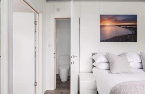 Southwell Apartment | Upper Cliff Studio
