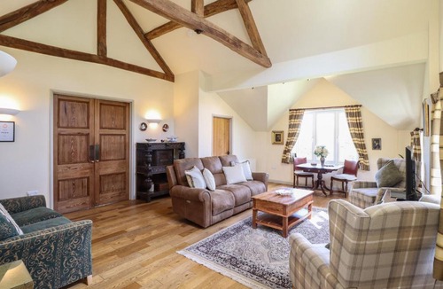 Kingswood House | Upper Pandy Farm