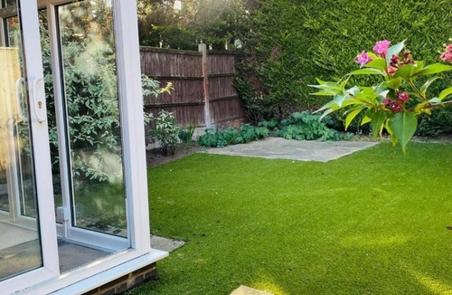 Newark upon Trent House | use with Modern Comforts