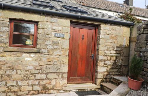 Fourstones Near Bentham House | Usherwoods Barn