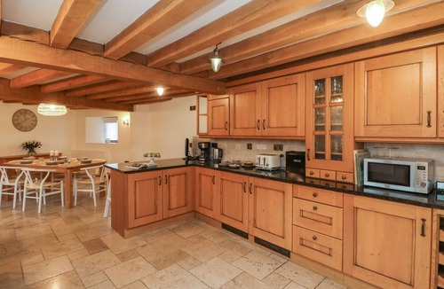 Barnstaple Cottage | Varley Lodge