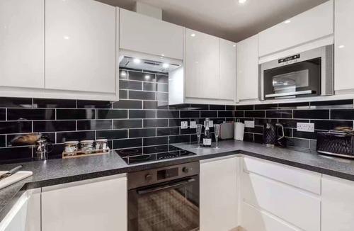 Hyde Apartment | Victoria Place