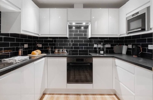 Hyde Apartment | Victoria Place