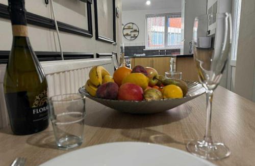 Roath House | Victorian bay
