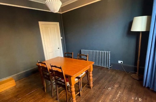 Lincoln House | Victorian Old Vicarage, spacious, period home, pet friendly, convenient central location