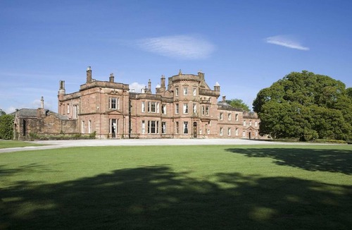 Carlisle Apartment | Victorian Stable Conversion in the Grade II*'listed Netherby Hall