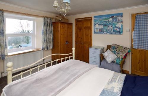 Par Bed & Breakfast | Vine Cottage