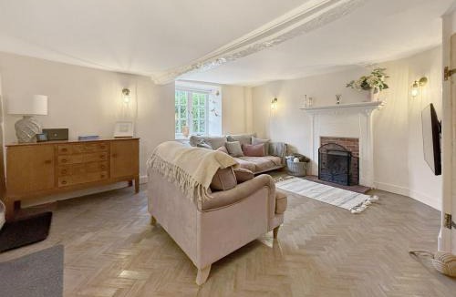 Thornham House | Vine Cottage