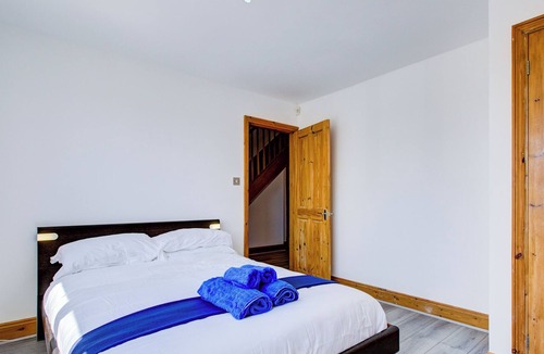 Sheerness House | Vrbo Property