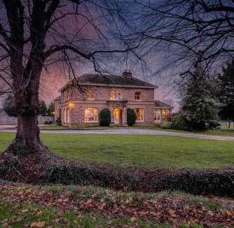 Brackley Bed & Breakfast | Walltree House