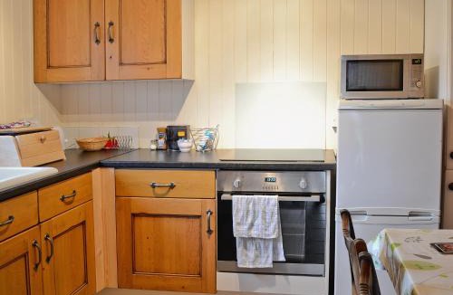 Martin House | Walnut Tree Cottage