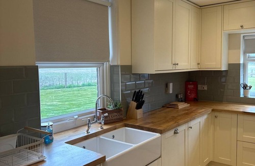 Burton House | Waterditch Farmhouse