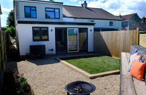 Pilning Cottage | Wave Cottage Bristol