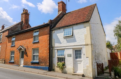 Brading Cottage | Wee Cot
