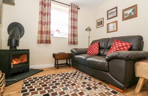 Cottingham Apartment | Wee Woody