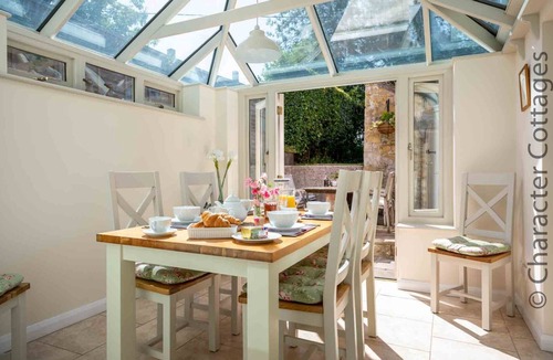 Bourton-on-the-Water Cottage | Weir Cottage