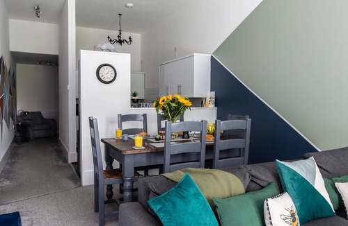 Salford Apartment | Welcoming, Spacious Ground Floor Apartment