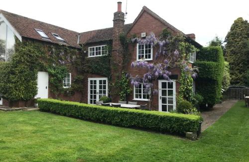 Kidderminster Bed & Breakfast | Well House
