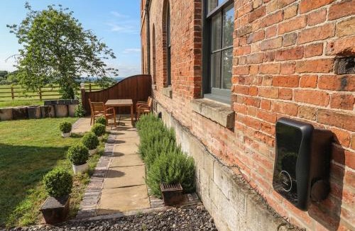 Retford House | West Stable