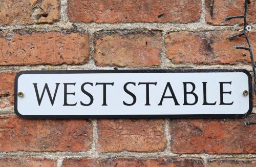 Retford House | West Stable