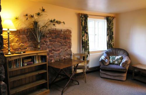 Minehead House | West Wing- Ukc4914