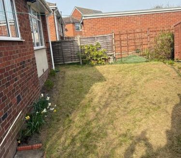 Mirfield House | Westfields Bungalow