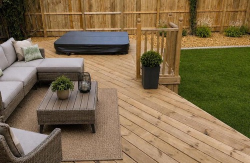 Tewitfield Villa | Wharf Cottage