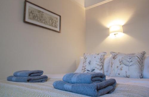 Hoole House | William House