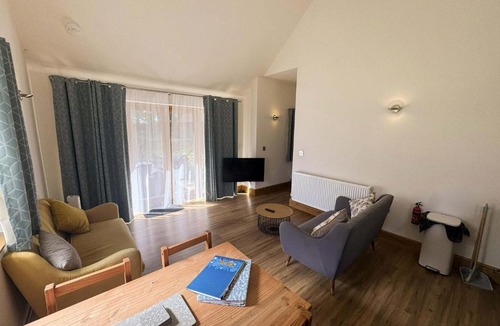Compton Martin House | Willoughby Lodges
