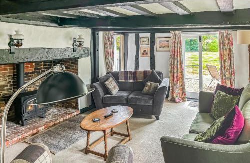 Woodbridge House | Willow Cottage