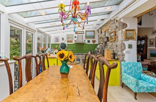 Penzance House | Willow Cottage