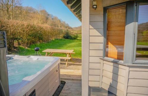 Llangunllo House | Willow Lodge