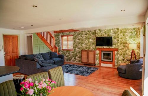 Llangunllo House | Willow Lodge