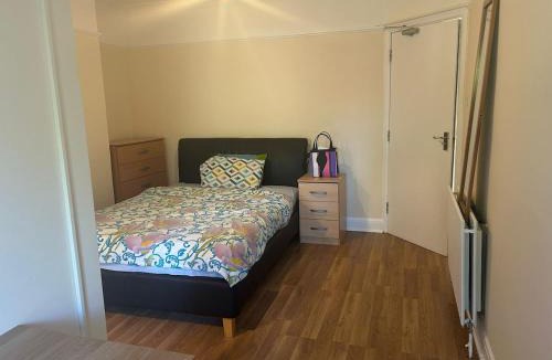 Shirley Bed & Breakfast | Wilton Gardens
