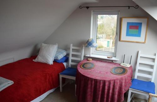 Village Apartment | Wimbledon Views